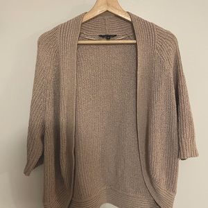 George short sleeve shrug. Size 3x. Like new condition. Beautiful beige